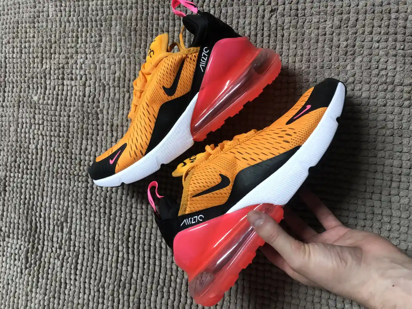 Air Max 270