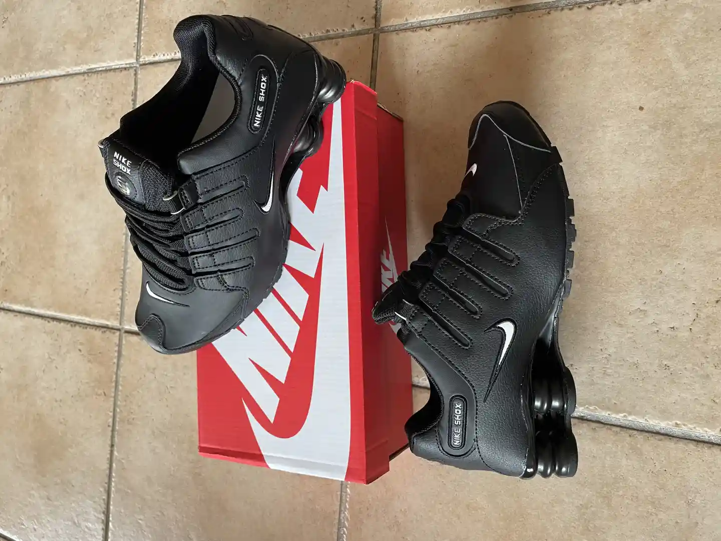 Shox